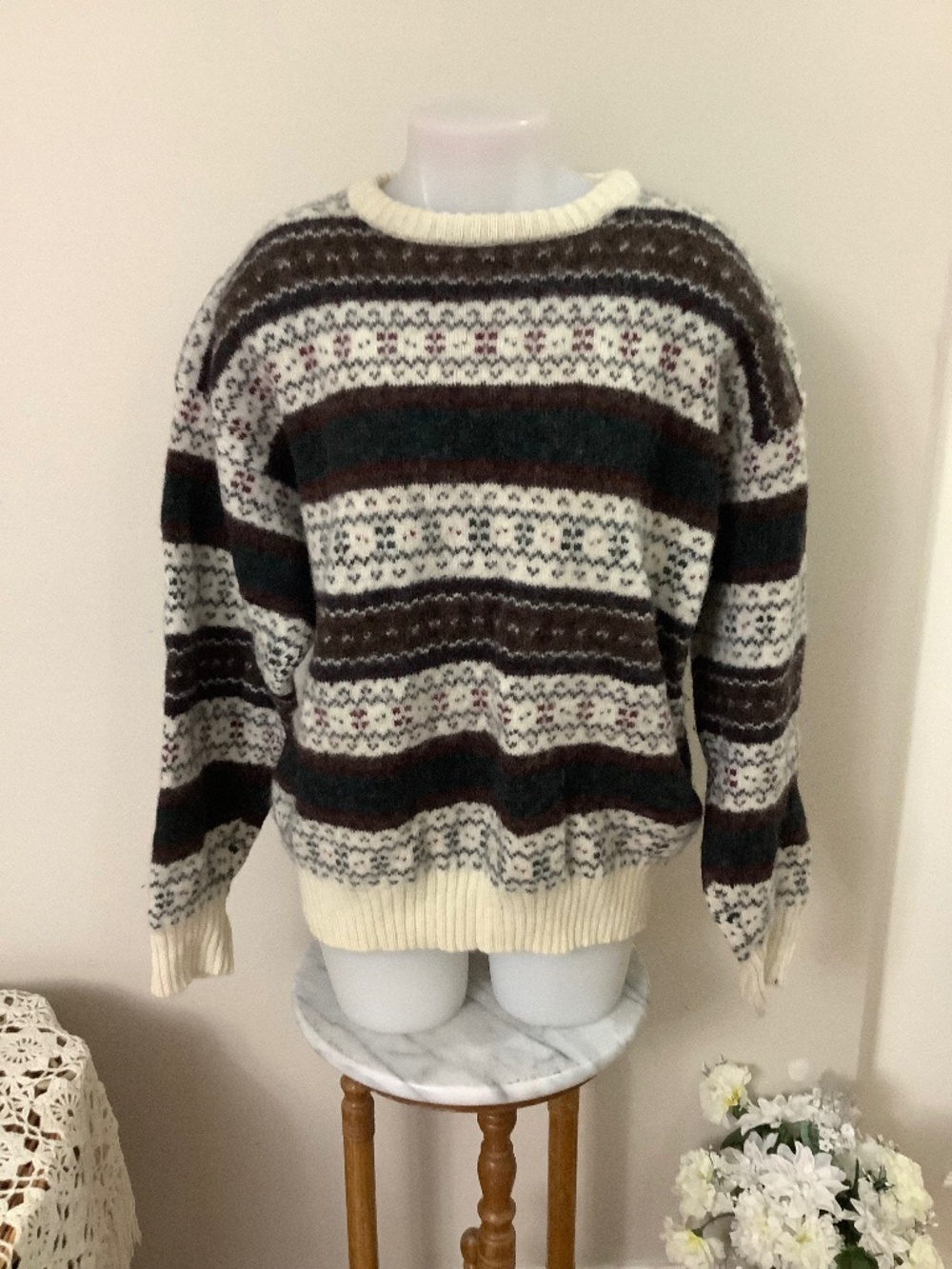 Women’s Pure Wool Vintage Sweater L/XL